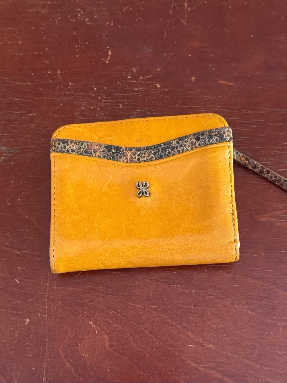 Hobo orange yellow bifold case case wallet